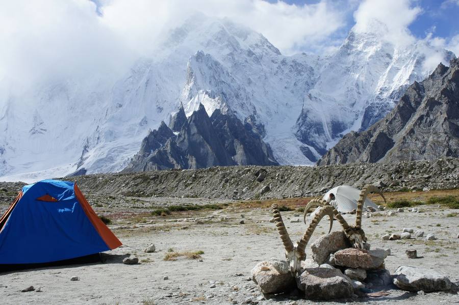 K6 base camp, Charakusa
