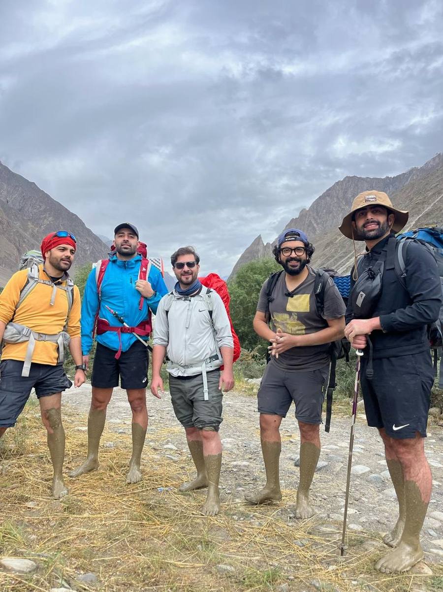 Trekkers in Nangma